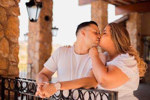 As melhores ideias e inspirações criativas de fotos de ensaio pré wedding na Vinícola XV de Novembro em São Roque '