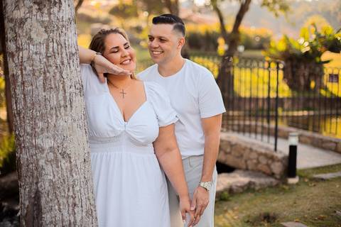 As melhores ideias e inspirações criativas de fotos de ensaio pré wedding na Vinícola XV de Novembro em São Roque '