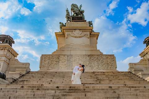 As melhores ideias e inspirações criativas de fotos de ensaio pré wedding no Parque e Museu da Independência'