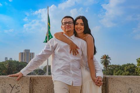 As melhores ideias e inspirações criativas de fotos de ensaio pré wedding no Parque e Museu da Independência'