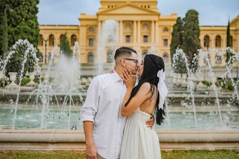 As melhores ideias e inspirações criativas de fotos de ensaio pré wedding no Parque e Museu da Independência'