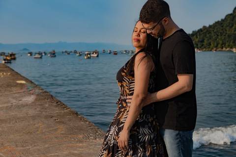 As melhores ideias e inspirações criativas de fotos de ensaio pré wedding na Praia do Guarujá'