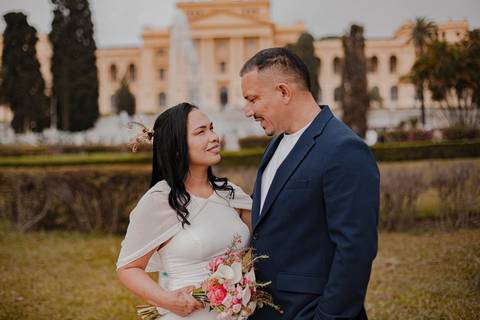 As melhores ideias e inspirações criativas de fotos de ensaio pré wedding no Museu do Ipiranga'