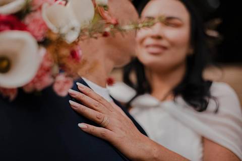 As melhores ideias e inspirações criativas de fotos de ensaio pré wedding no Museu do Ipiranga'