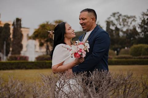 As melhores ideias e inspirações criativas de fotos de ensaio pré wedding no Museu do Ipiranga'