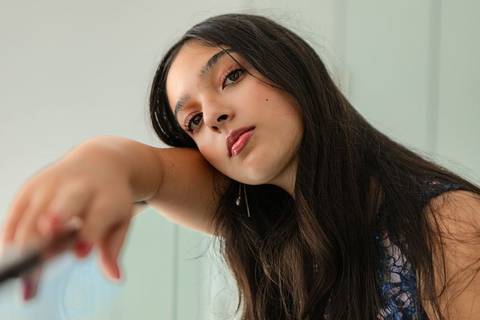 As melhores ideias e inspirações criativas de fotos de ensaio de 15 anos elegante em Loft em São Paulo'