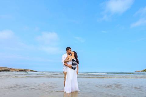 As melhores ideias e inspirações criativas de fotos de ensaio pré wedding na Bela Praia do Guarujá '