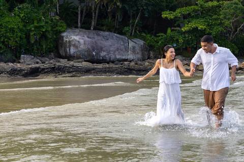 As melhores ideias e inspirações criativas de fotos de ensaio pré wedding na Bela Praia do Guarujá '