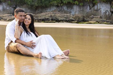 As melhores ideias e inspirações criativas de fotos de ensaio pré wedding na Bela Praia do Guarujá '