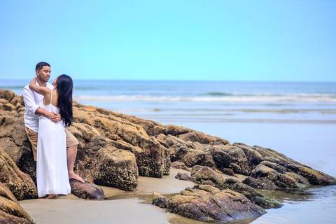 As melhores ideias e inspirações criativas de fotos de ensaio pré wedding na Bela Praia do Guarujá '