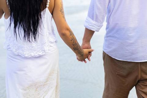 As melhores ideias e inspirações criativas de fotos de ensaio pré wedding na Bela Praia do Guarujá '