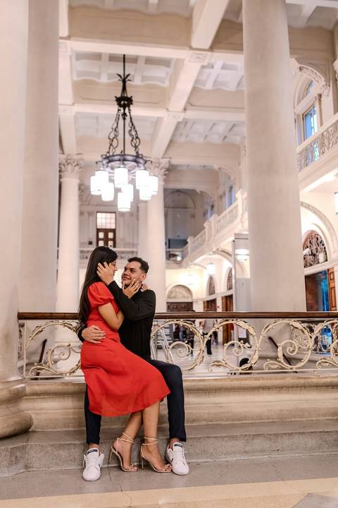 As melhores ideias e inspirações criativas de fotos de ensaio pré wedding no Centro Histórico de São Paulo'