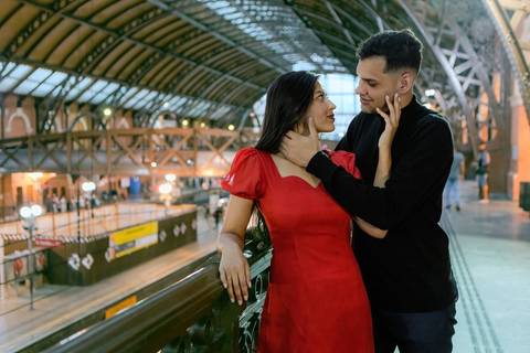 As melhores ideias e inspirações criativas de fotos de ensaio pré wedding no Centro Histórico de São Paulo'