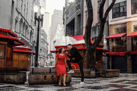 As melhores ideias e inspirações criativas de fotos de ensaio pré wedding no Centro Histórico de São Paulo'