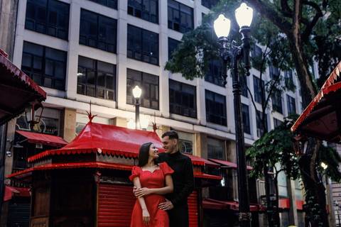 As melhores ideias e inspirações criativas de fotos de ensaio pré wedding no Centro Histórico de São Paulo'