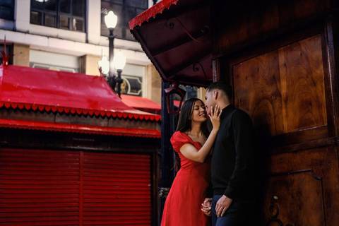 As melhores ideias e inspirações criativas de fotos de ensaio pré wedding no Centro Histórico de São Paulo'