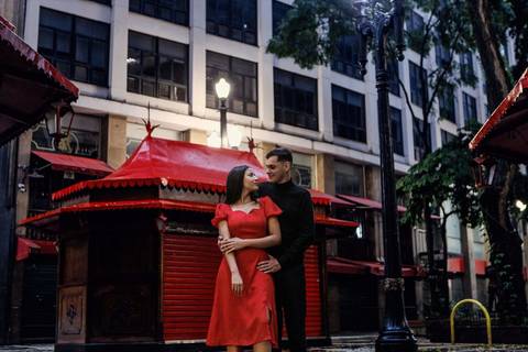 As melhores ideias e inspirações criativas de fotos de ensaio pré wedding no Centro Histórico de São Paulo'