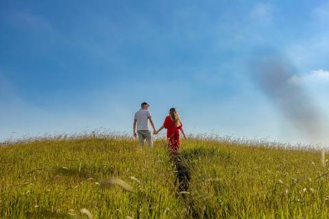 As melhores ideias e inspirações criativas de fotos de ensaio pré wedding no Morro do Capuava - Pirapora do Bom Jesus '