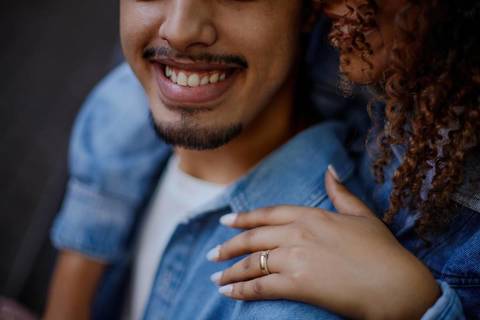 As melhores ideias e inspirações criativas de fotos de ensaio pré wedding em Holambra nas Cidades das Flores'