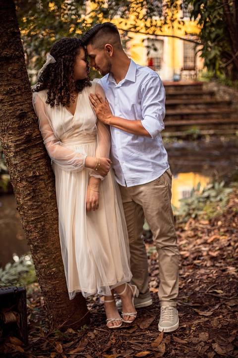 As melhores ideias e inspirações criativas de fotos de ensaio pré wedding na Brasital em São Roque'