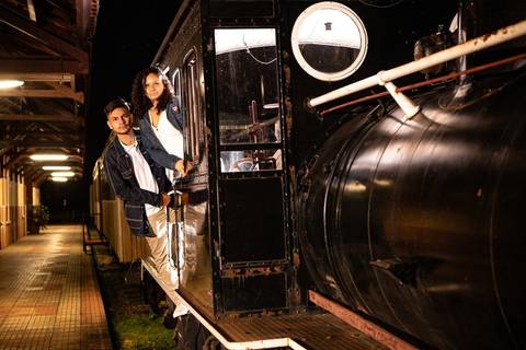 As melhores ideias e inspirações criativas de fotos de ensaio pré wedding na Maria Fumaça em São Roque'