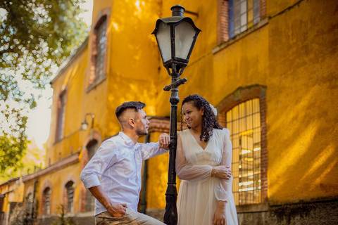 As melhores ideias e inspirações criativas de fotos de ensaio pré wedding na Brasital em São Roque'