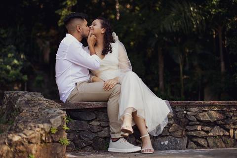 As melhores ideias e inspirações criativas de fotos de ensaio pré wedding na Brasital em São Roque'