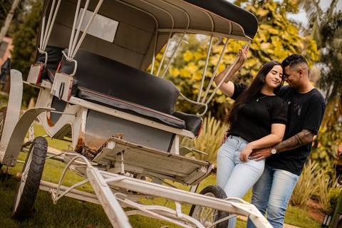 As melhores ideias e inspirações criativas de fotos de ensaio pré wedding na Vinícola Don Pato'