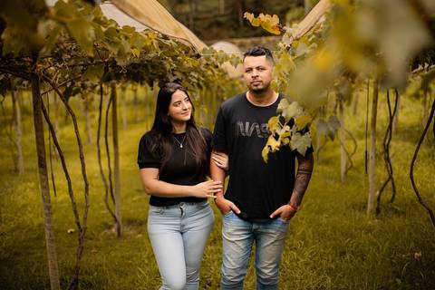 As melhores ideias e inspirações criativas de fotos de ensaio pré wedding na Vinícola Don Pato'