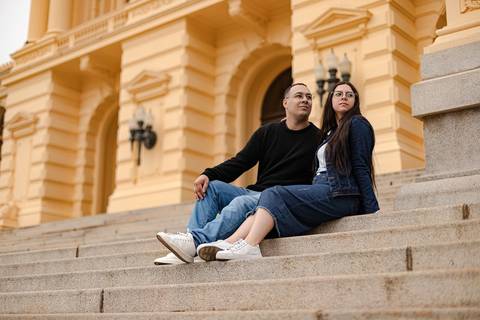 As melhores ideias e inspirações criativas de fotos de ensaio pré wedding no Museu do Ipiranga'