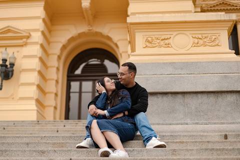 As melhores ideias e inspirações criativas de fotos de ensaio pré wedding no Museu do Ipiranga'