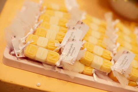 As melhores ideias e inspirações criativas de fotos de Chá de Bebê'