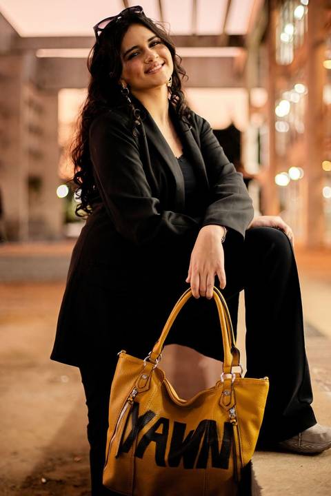 As melhores ideias e inspirações criativas de fotos de ensaio de Debutante 15 anos no Parque Villa Lobos'