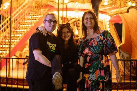 As melhores ideias e inspirações criativas de fotos de ensaio de Debutante 15 anos no Parque Villa Lobos'