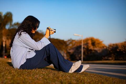 As melhores ideias e inspirações criativas de fotos de ensaio de Debutante 15 anos no Parque Villa Lobos'