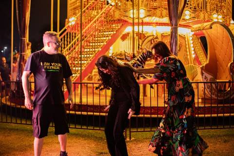 As melhores ideias e inspirações criativas de fotos de ensaio de Debutante 15 anos no Parque Villa Lobos'