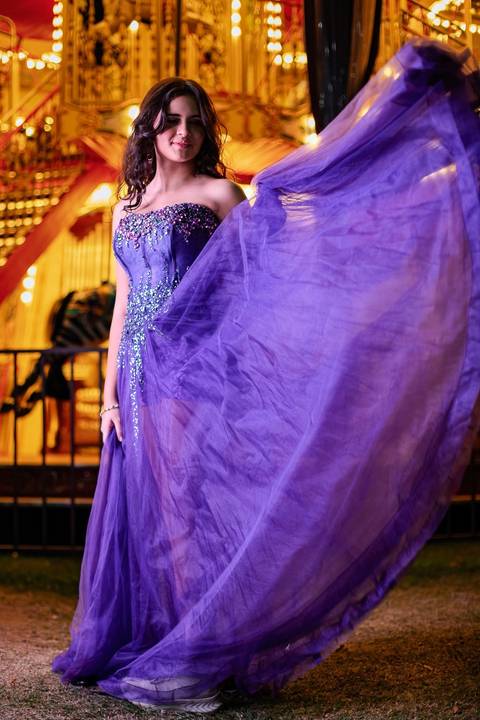 As melhores ideias e inspirações criativas de fotos de ensaio de Debutante 15 anos no Parque Villa Lobos'