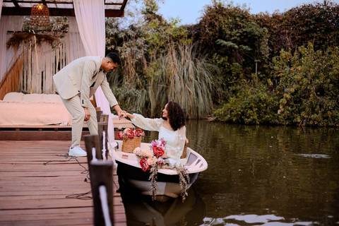 As melhores ideias e inspirações criativas de fotos de ensaio pré wedding românticas no Bangalô Alumiar na cidade de Socorro - SP'