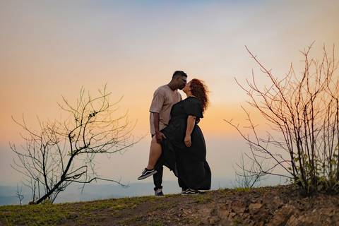 As melhores ideias e inspirações criativas de fotos de ensaio pré wedding no Morro do Capuava'