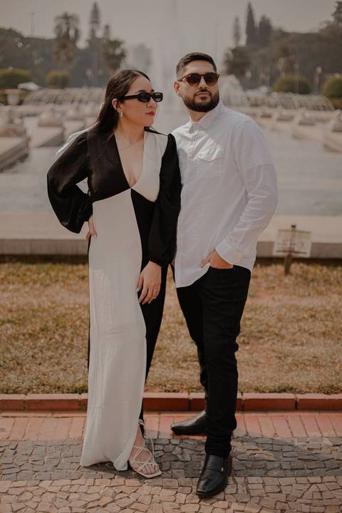 As melhores ideias e inspirações criativas de fotos de ensaio pré wedding Parque Burle Marx - Museu do Ipiranga - Centro Histórico - Casa do Saulo'