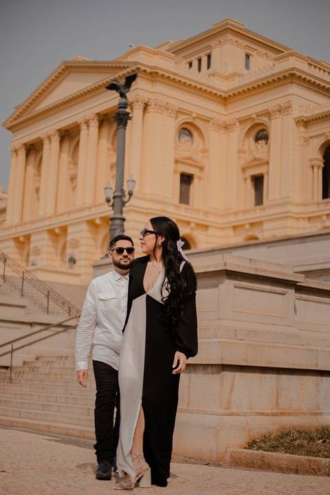 As melhores ideias e inspirações criativas de fotos de ensaio pré wedding Parque Burle Marx - Museu do Ipiranga - Centro Histórico - Casa do Saulo'