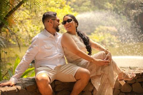 As melhores ideias e inspirações criativas de fotos de ensaio pré wedding Parque Burle Marx - Museu do Ipiranga - Centro Histórico - Casa do Saulo'