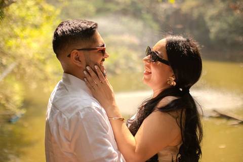 As melhores ideias e inspirações criativas de fotos de ensaio pré wedding Parque Burle Marx - Museu do Ipiranga - Centro Histórico - Casa do Saulo'