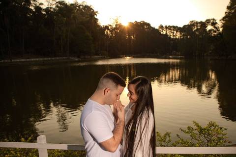 As melhores ideias e inspirações criativas de fotos de ensaio pré wedding no Parque Horto Florestal'