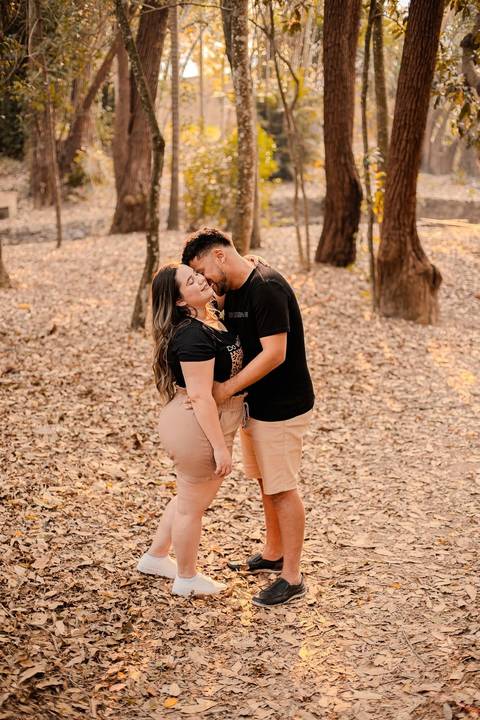 As melhores ideias e inspirações criativas de fotos de ensaio pré wedding na Brasital em São Roque'