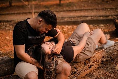 As melhores ideias e inspirações criativas de fotos de ensaio pré wedding na Brasital em São Roque'