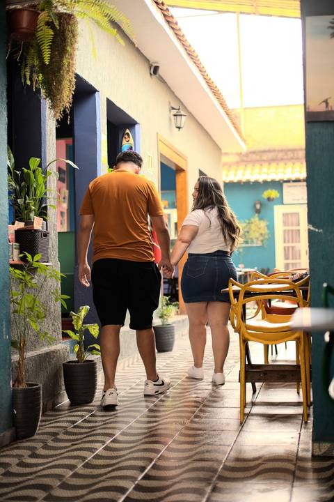 As melhores ideias e inspirações criativas de fotos de ensaio pré wedding na sorveteria'