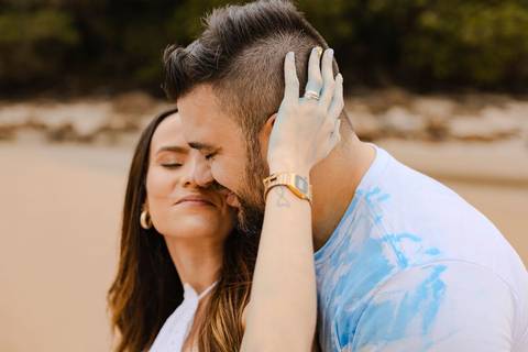 As melhores ideias e inspirações criativas de fotos do Chá Revelação na Praia com a Família'