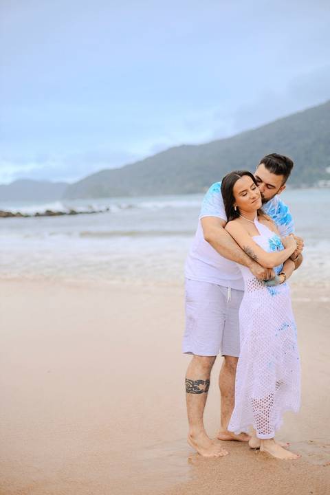 As melhores ideias e inspirações criativas de fotos do Chá Revelação na Praia com a Família'