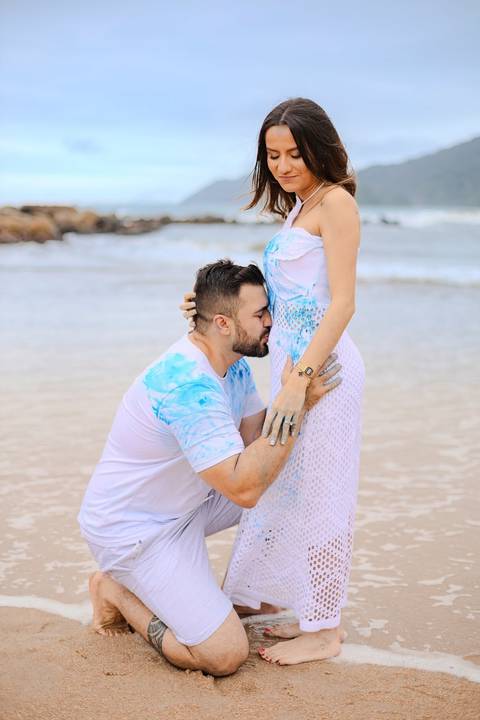 As melhores ideias e inspirações criativas de fotos do Chá Revelação na Praia com a Família'